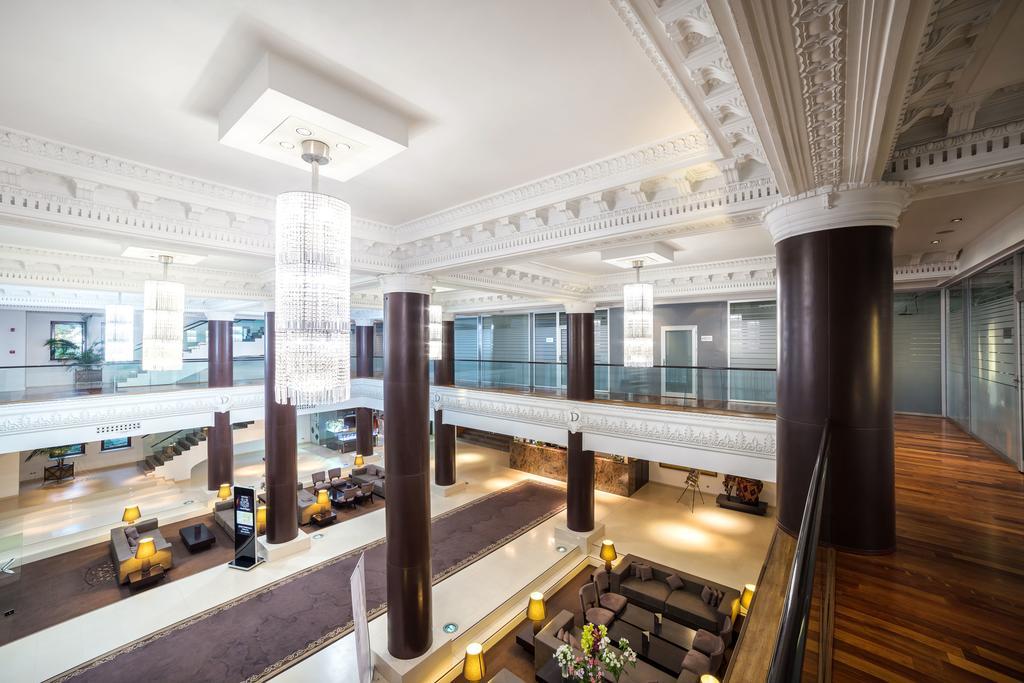The Dostyk Hotel Almaty Exterior foto